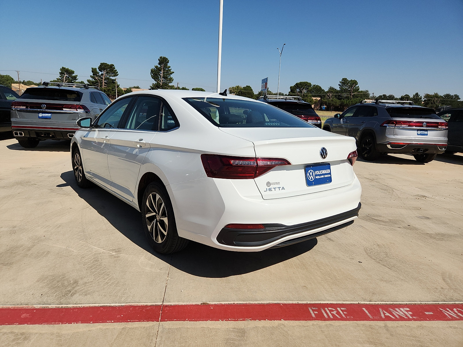 Used 2024 Volkswagen Jetta S FWD image 5