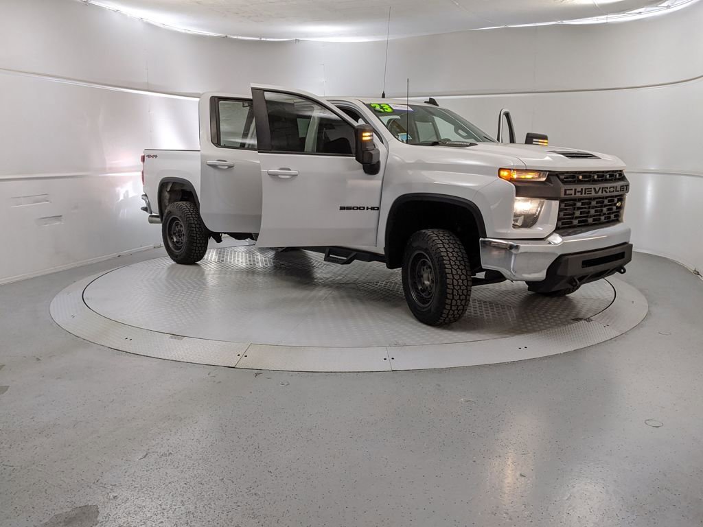 Used 2023 Chevrolet Silverado 3500 LT image 7