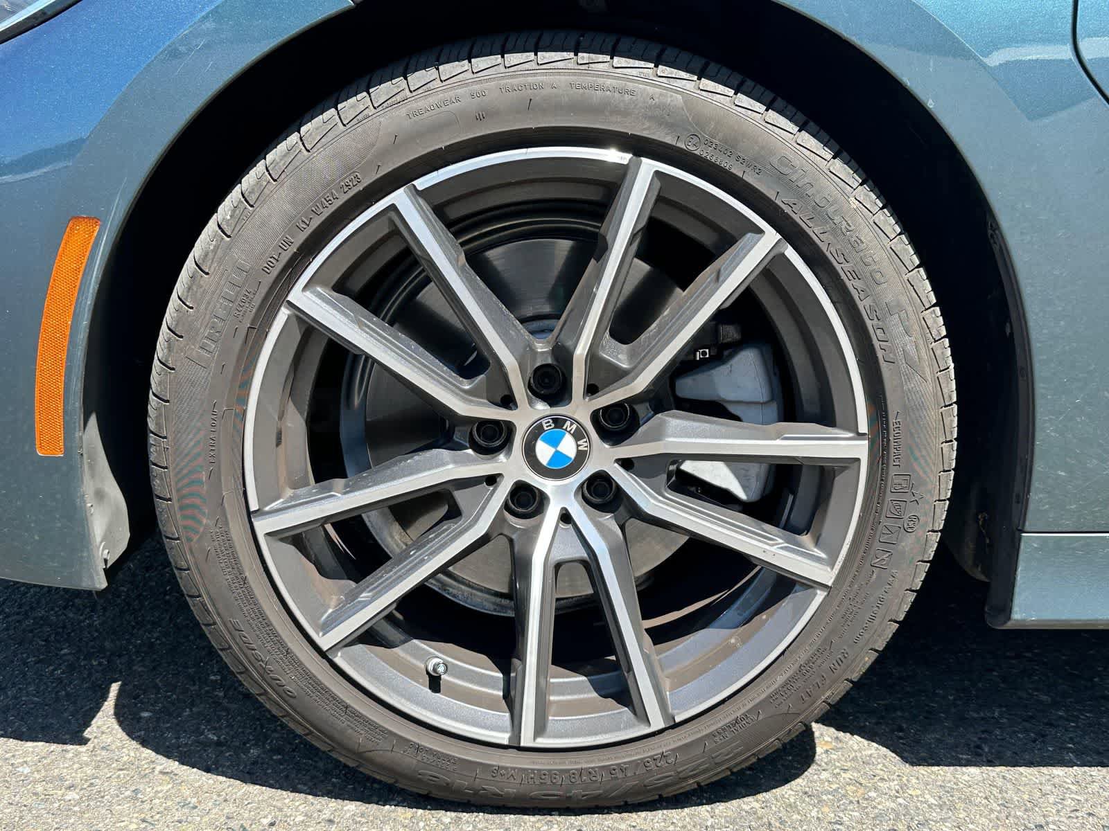 Used 2021 BMW 330e w/ Convenience Package RWD image 8