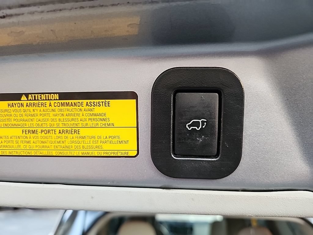Used 2011 Toyota Sienna XLE FWD image 8