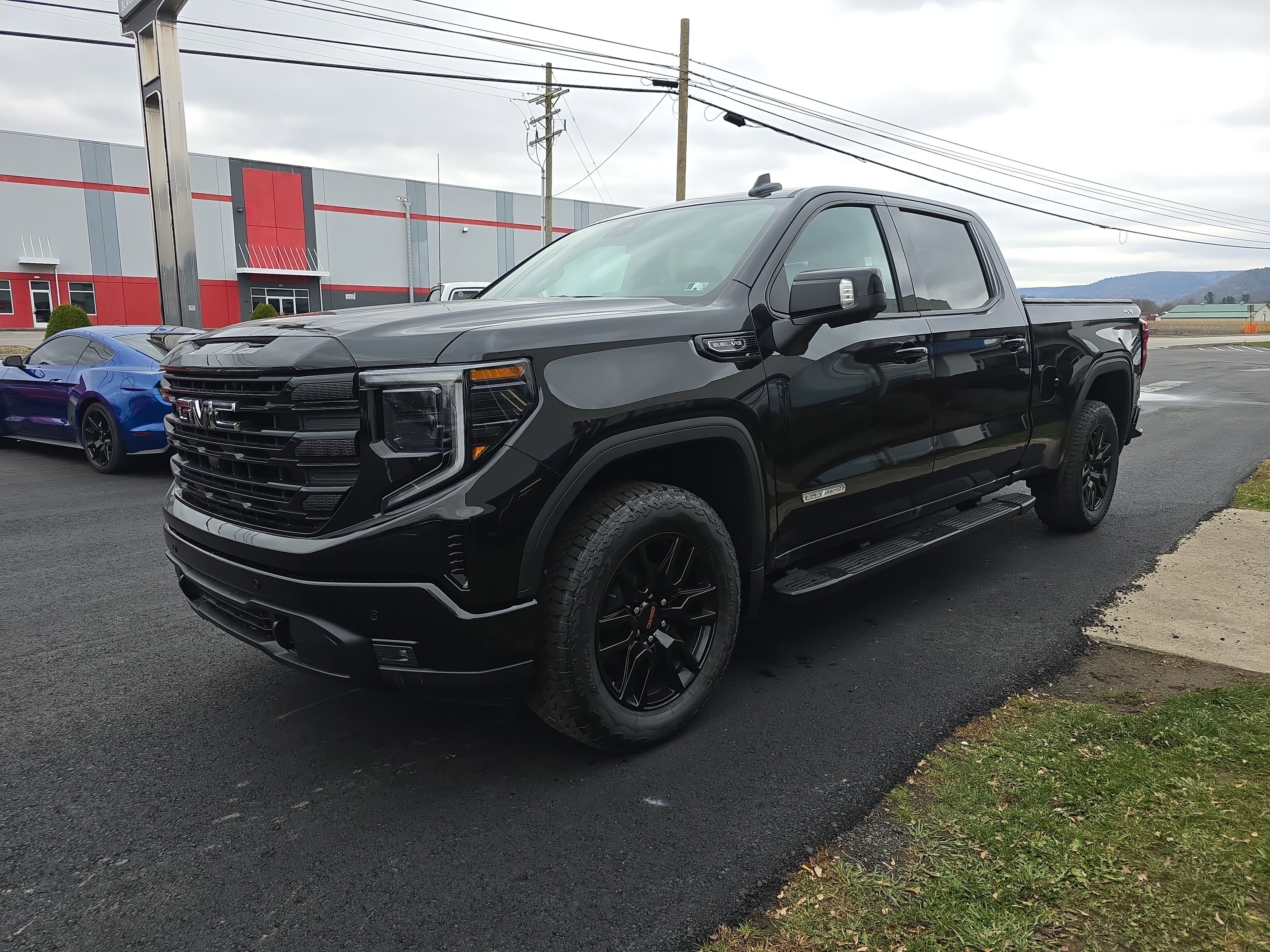 New 2026 GMC Sierra 1500 Elevation w/ Elevation Premium Package image 8