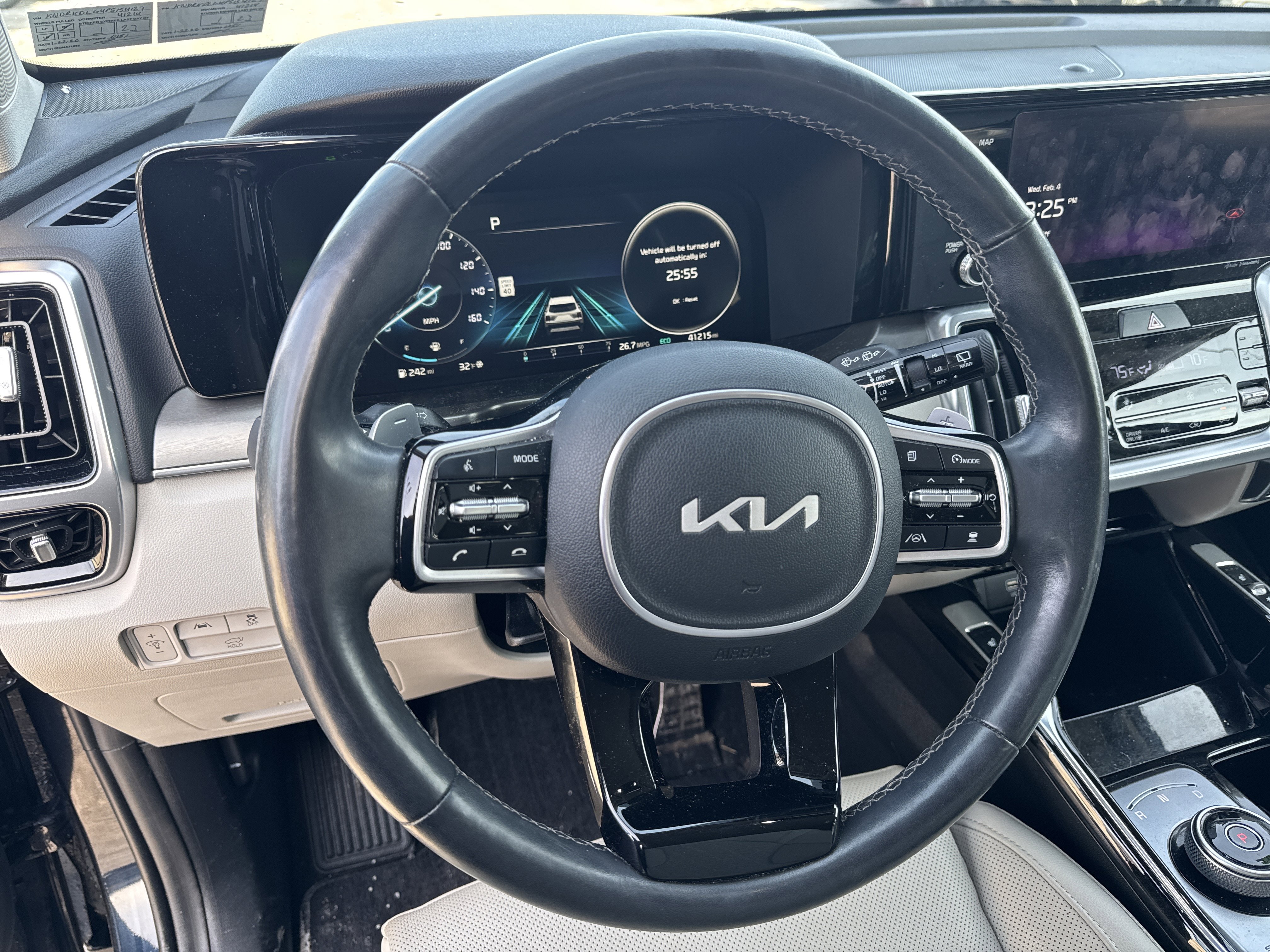 Used 2023 Kia Sorento SX Prestige w/ Panoramic Sunroof Package image 14