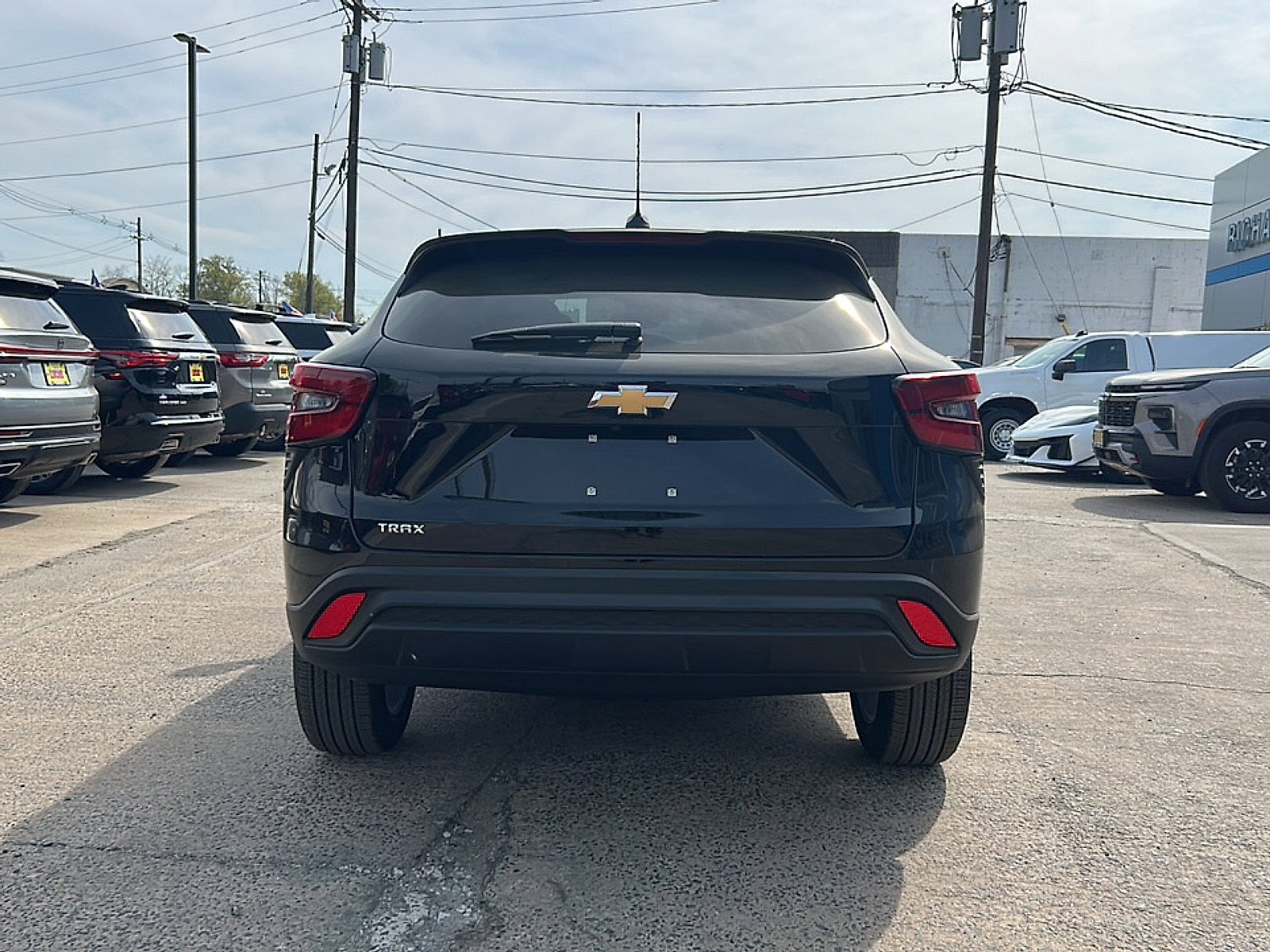 New 2026 Chevrolet Trax LS w/ LS Convenience Package FWD image 9