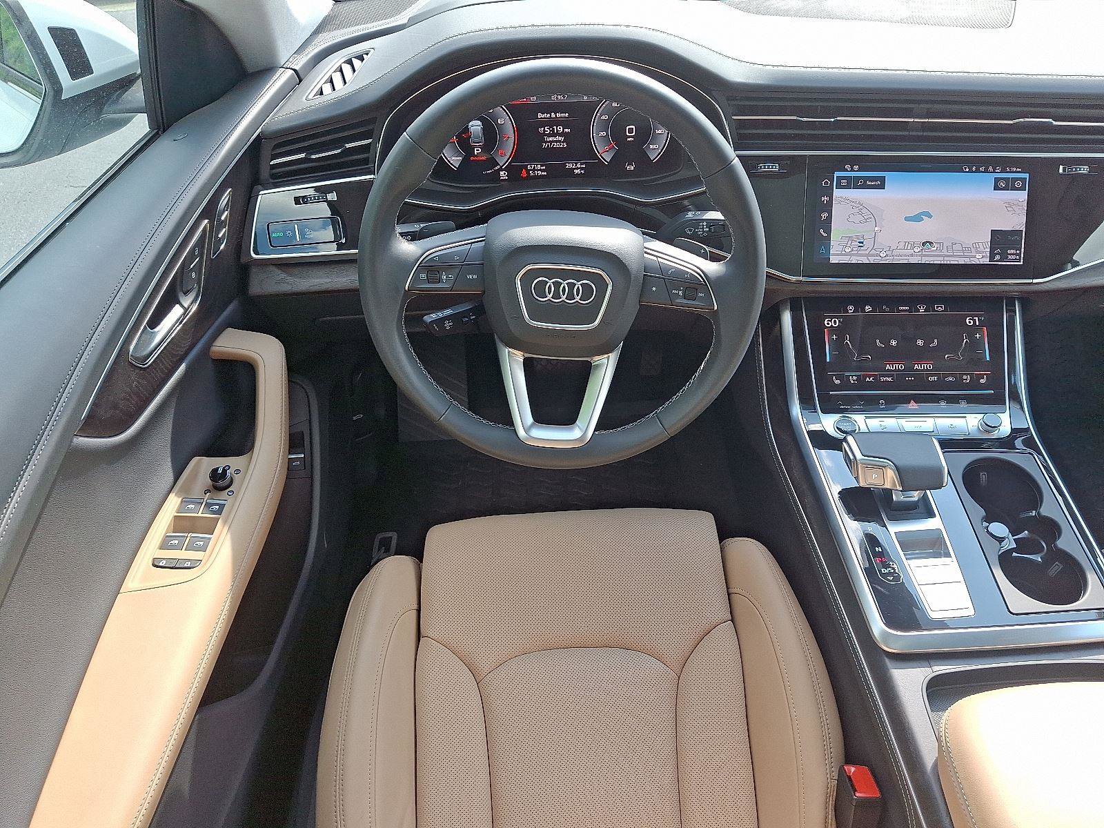 Used 2025 Audi Q8 Prestige w/ Prestige Package image 11