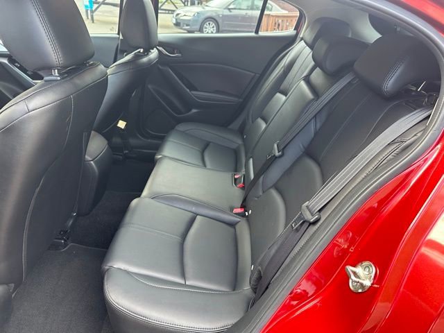 Used 2017 MAZDA MAZDA3 Touring FWD image 10