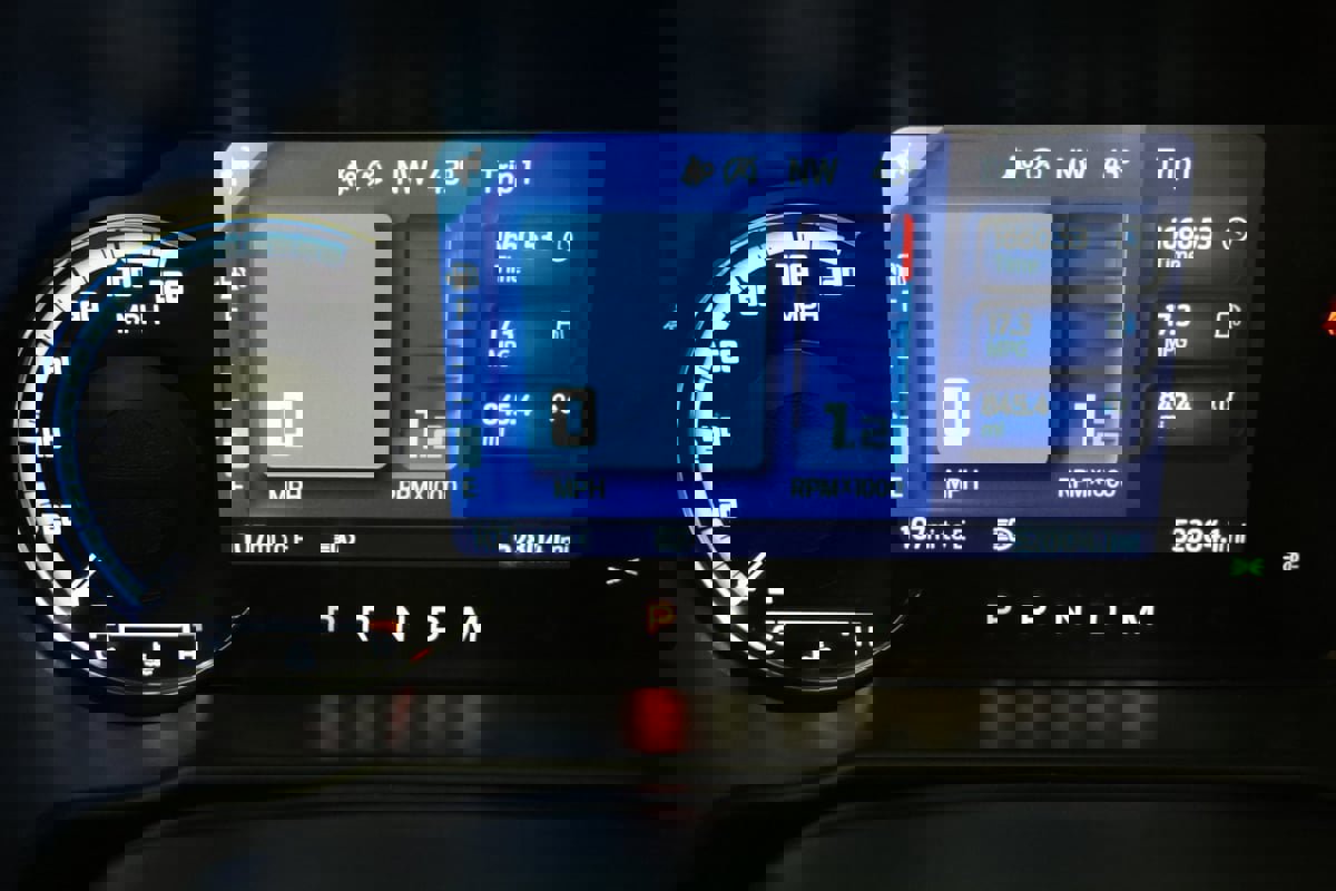 Used 2022 Ford Bronco Black Diamond image 10