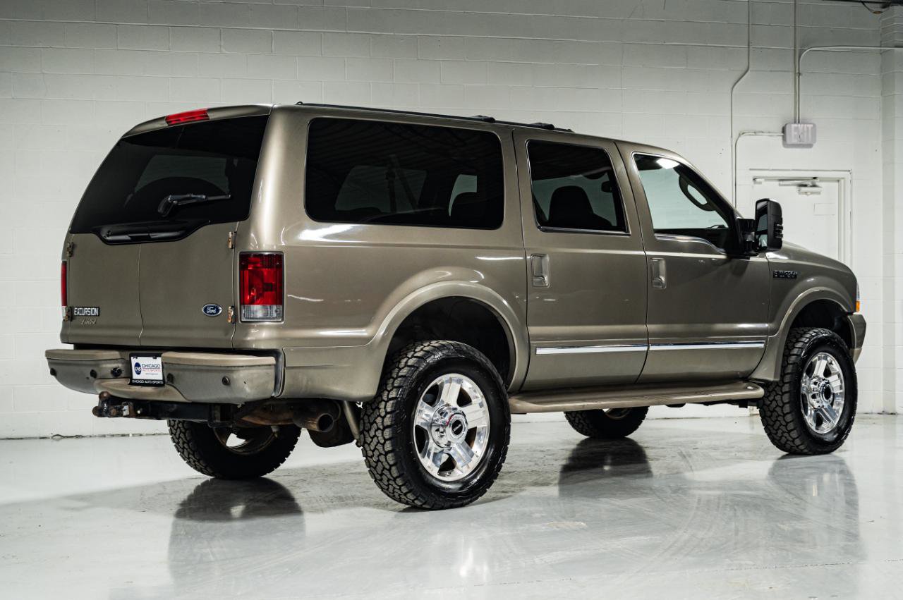Used 2003 Ford Excursion Limited image 3