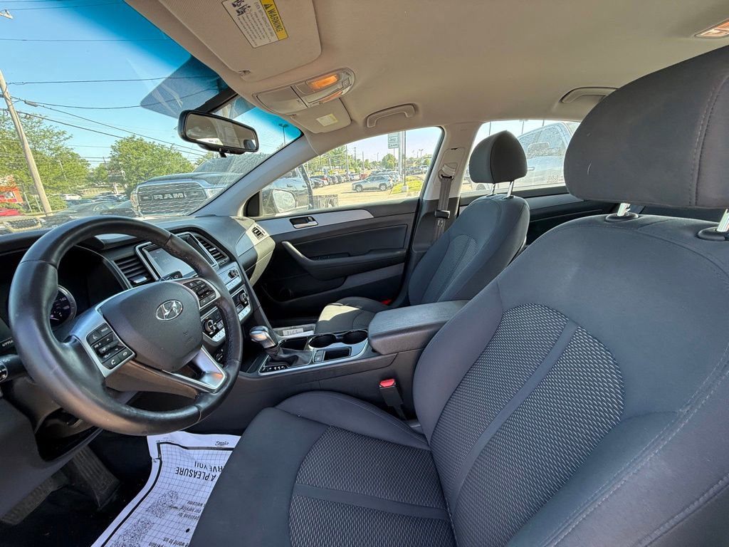 Used 2019 Hyundai Sonata SEL FWD image 11