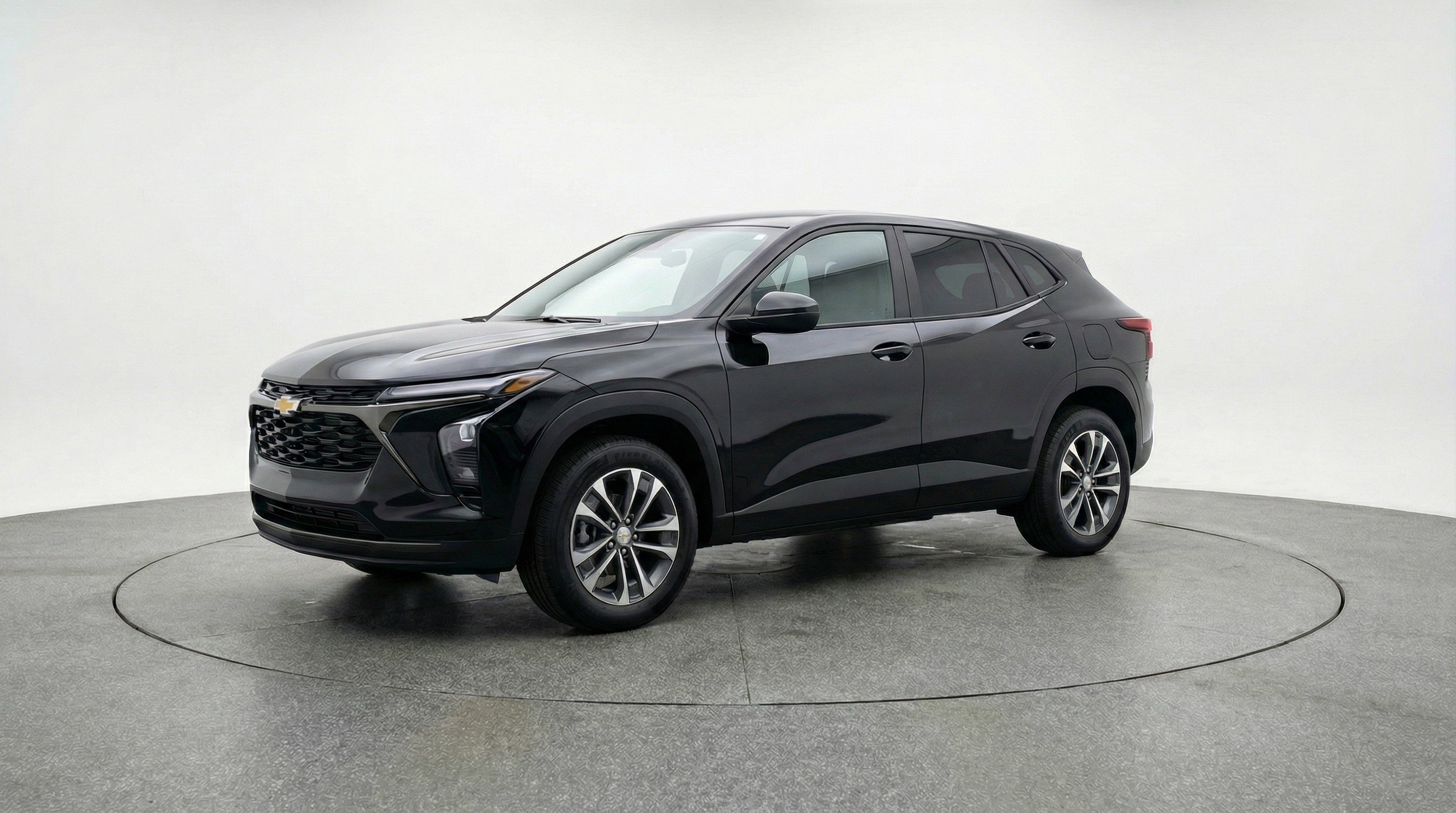 Used 2025 Chevrolet Equinox LT image 3