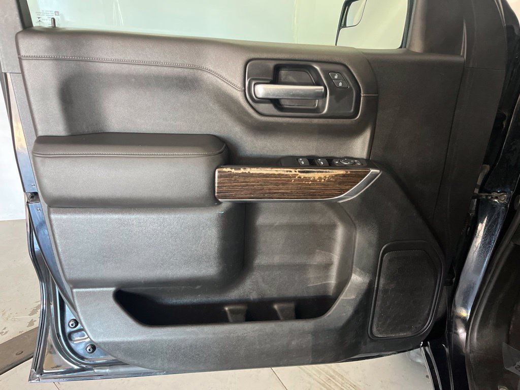 Used 2019 GMC Sierra 1500 SLE w/ X31 Off-Road Package AWD/4WD image 25