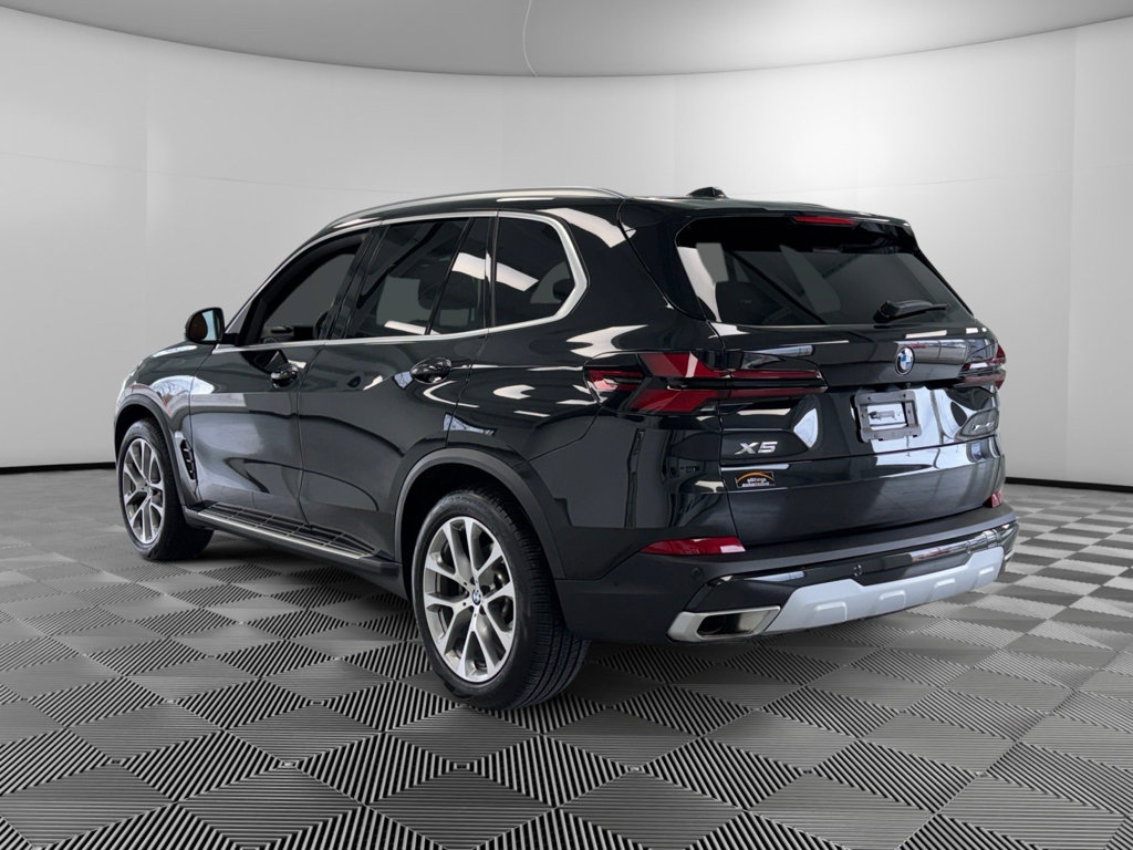 Used 2026 BMW X5 xDrive40i image 6