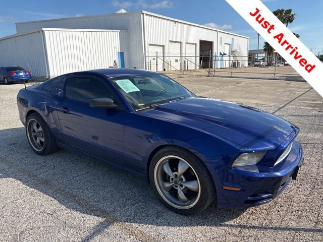 Used 2014 Ford Mustang Coupe RWD image 7