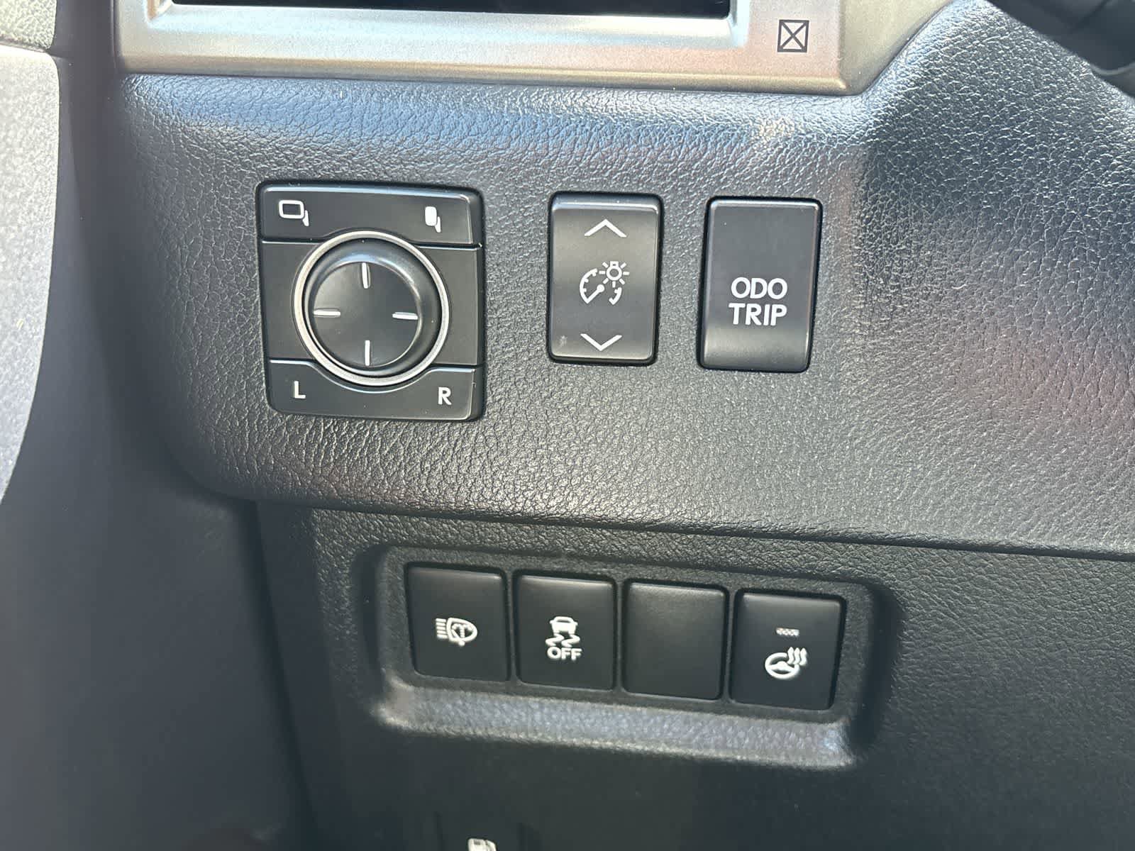 Used 2014 Lexus GX 460 Luxury AWD/4WD image 17