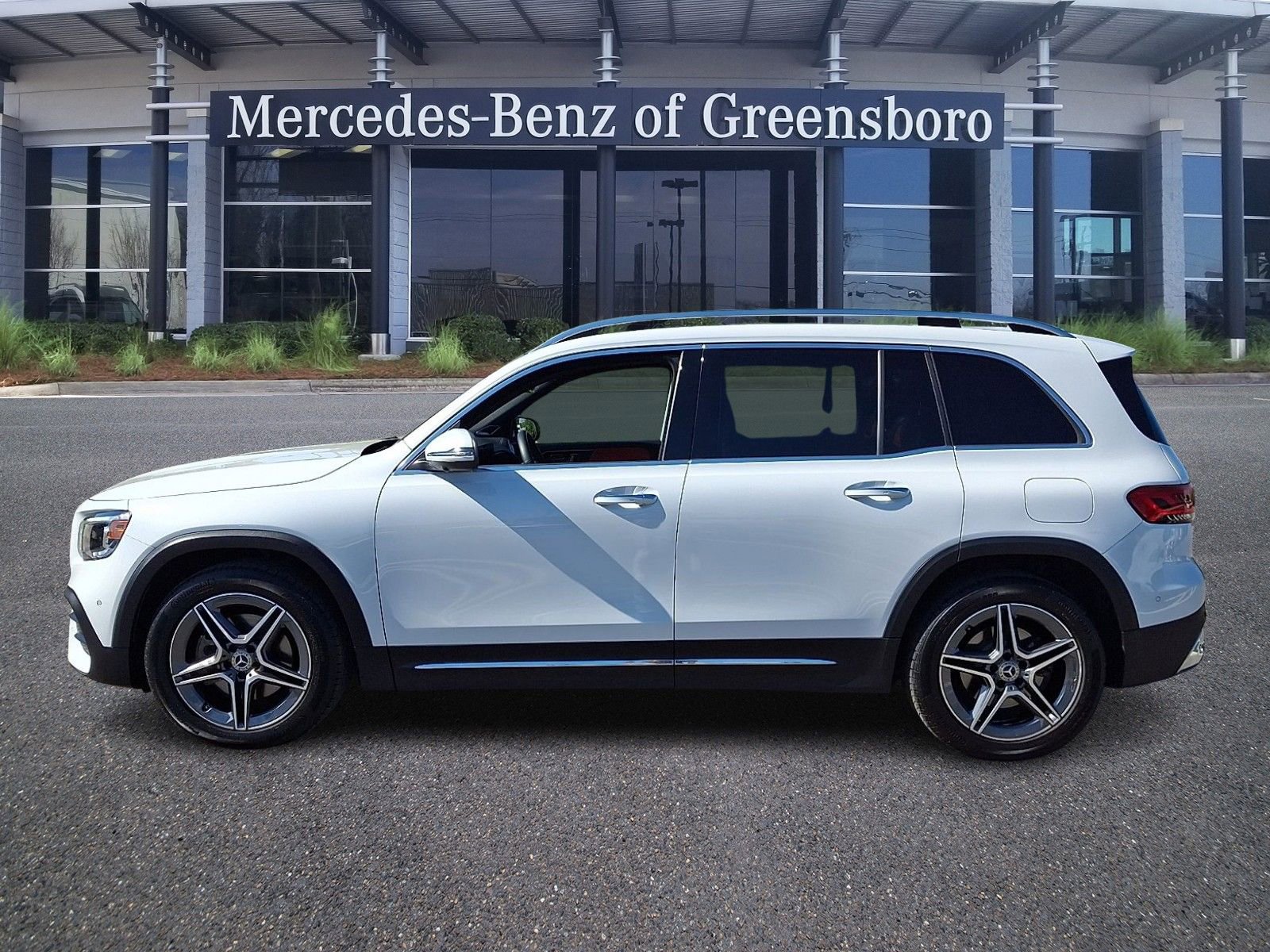 Certified 2021 Mercedes-Benz GLB 250 4MATIC image 7