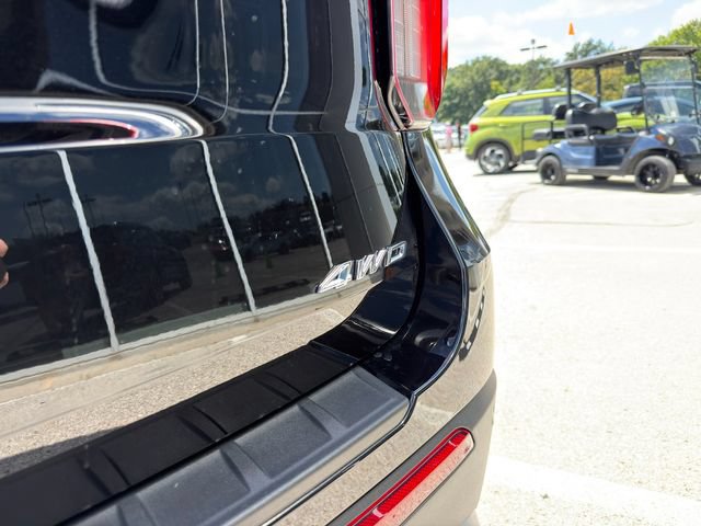 Used 2026 Ford Explorer Platinum w/ LUX Leather Package AWD/4WD image 15
