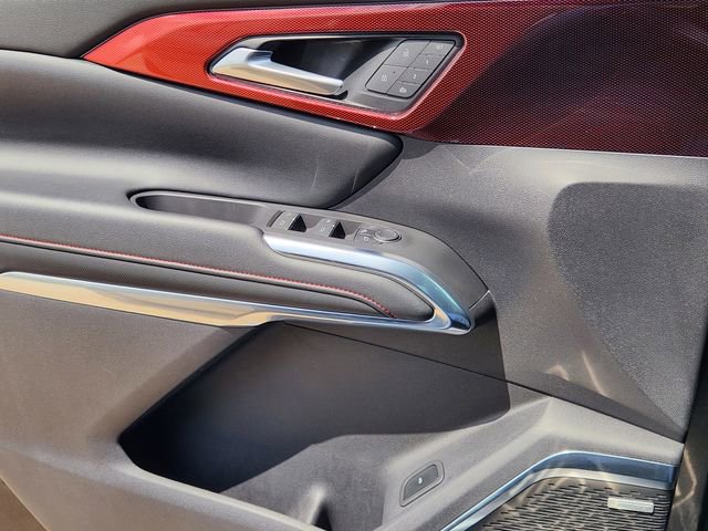 Certified 2024 Chevrolet Traverse RS FWD image 22