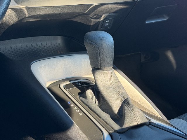 Certified 2025 Toyota Corolla LE FWD image 24