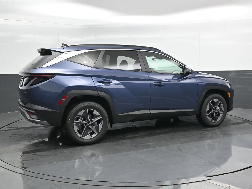 Used 2026 Hyundai Tucson SEL AWD/4WD image 3