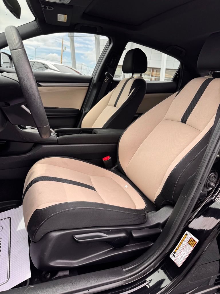 Used 2018 Honda Civic EX image 9