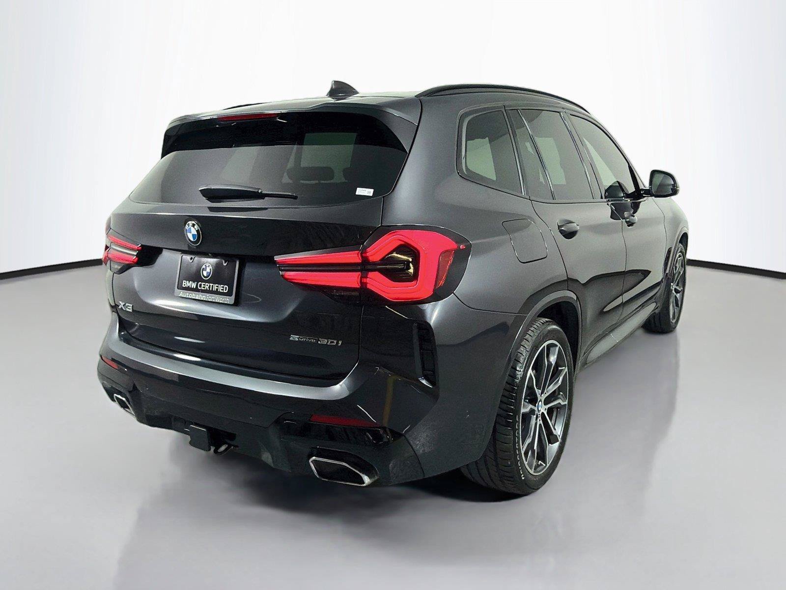 Used 2024 BMW X3 sDrive30i w/ Premium Package RWD image 5