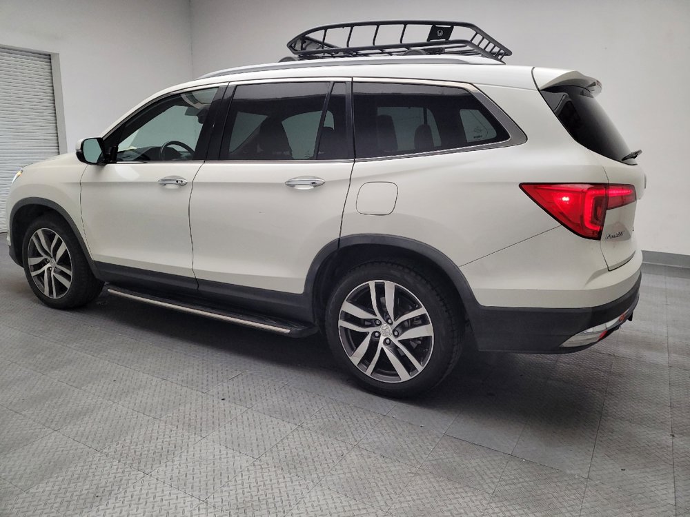 Used 2018 Honda Pilot Elite image 3