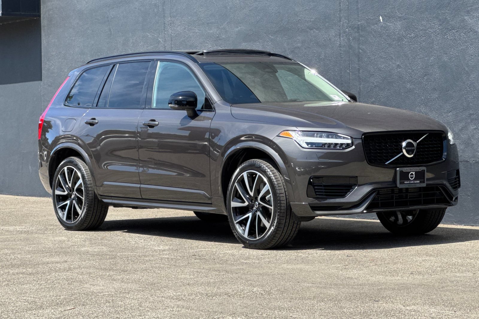 Certified 2023 Volvo XC90 T8 Plus w/ Protection Package Premier AWD/4WD image 10