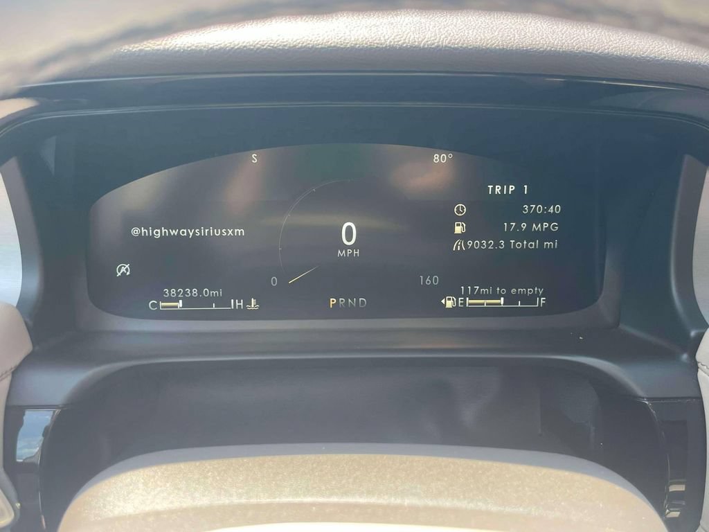 Used 2022 Lincoln Aviator AWD w/ Premium Package image 25