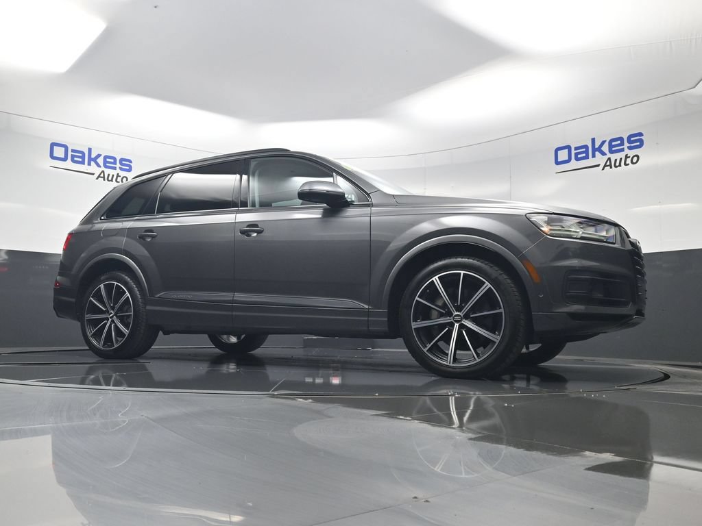 Used 2019 Audi Q7 3.0T Prestige w/ Prestige Package AWD/4WD image 42