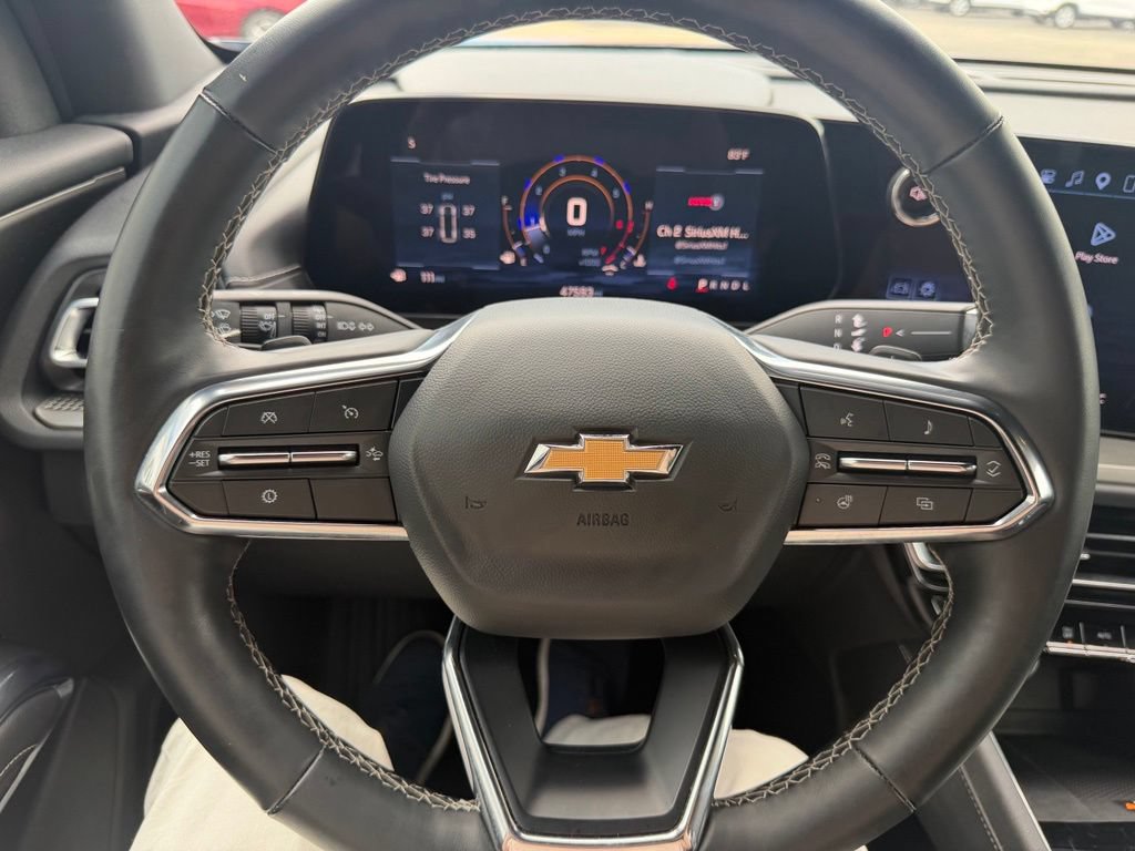 Certified 2025 Chevrolet Traverse LT FWD image 26