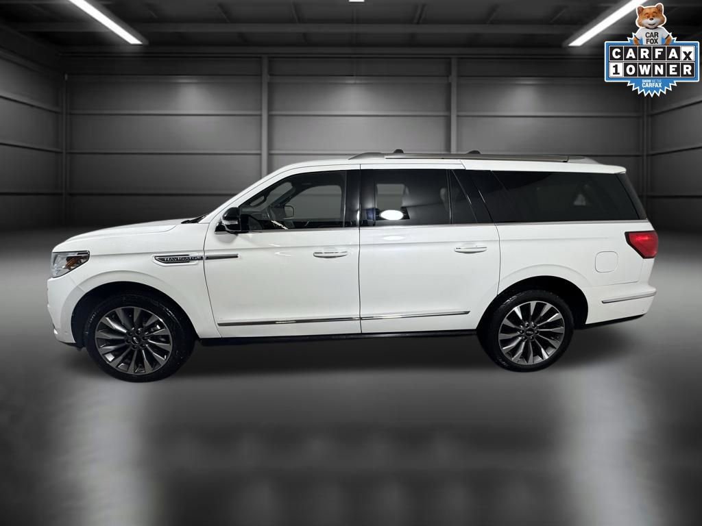 Used 2021 Lincoln Navigator L Reserve w/ Luxury Package image 3