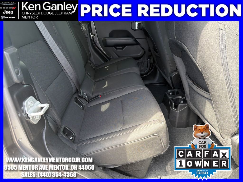 Used 2022 Jeep Gladiator Overland w/ Trailer Tow Package AWD/4WD image 23