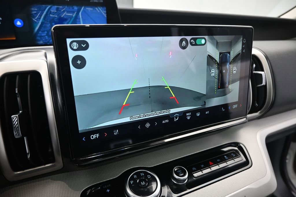 Certified 2025 Ford Expedition Active AWD/4WD image 16