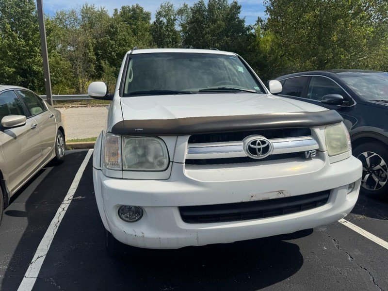 Used 2006 Toyota Sequoia SR5 w/ Preferred Pkg w/ Heated Seats AWD/4WD image 3