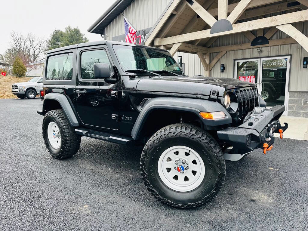 Used 2023 Jeep Wrangler Sport AWD/4WD image 1