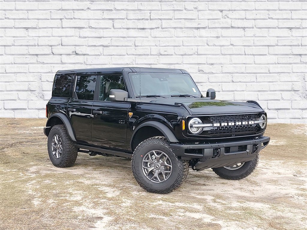 New 2025 Ford Bronco Badlands image 1