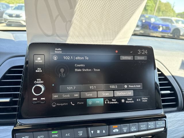 Used 2025 Honda Odyssey Elite image 14