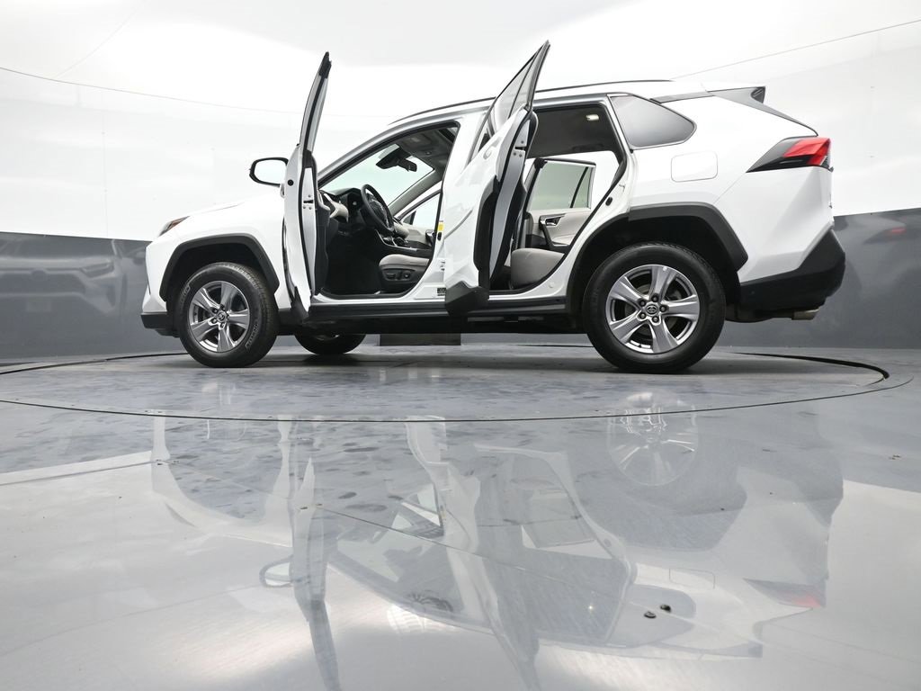 Certified 2022 Toyota RAV4 XLE image 50