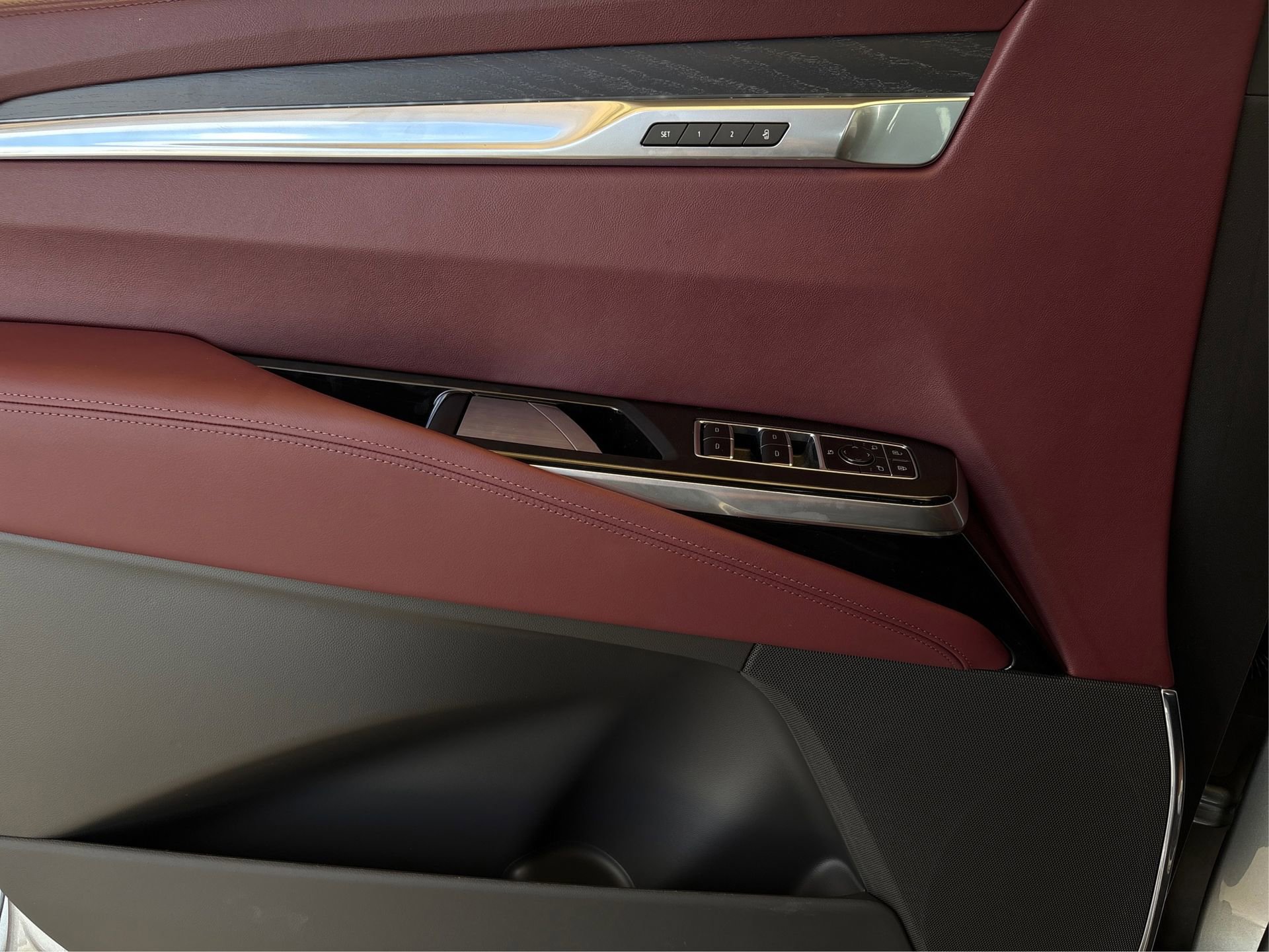 New 2026 Cadillac Escalade Luxury image 21