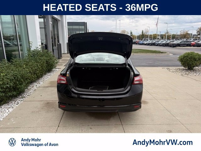 Used 2024 Chevrolet Malibu LT FWD image 8