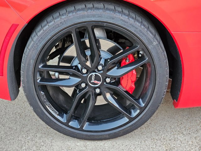 Used 2015 Chevrolet Corvette Stingray Coupe w/ 2LT Preferred Equipment Group image 19