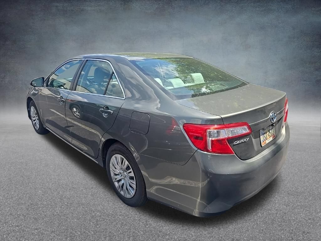 Used 2012 Toyota Camry LE FWD image 5