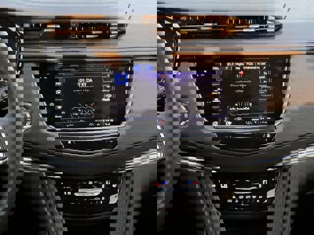 New 2026 Cadillac XT5 Luxury image 15