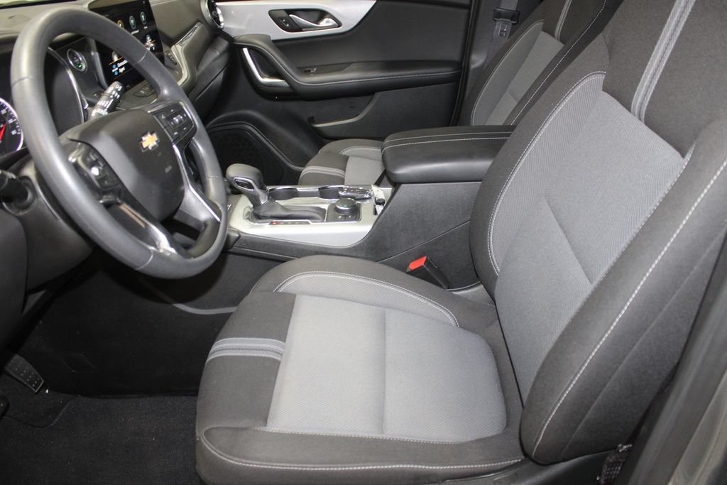 Used 2024 Chevrolet Blazer LT w/ Convenience Package FWD image 12
