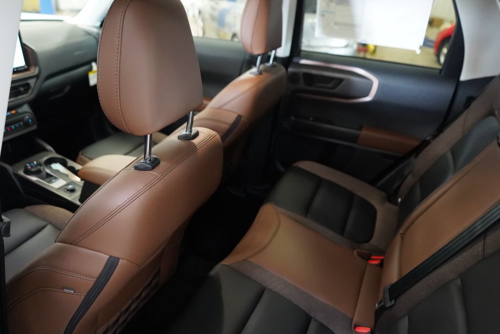 New 2026 Ford Bronco Sport Outer Banks w/ Outer Banks Tech Package+ AWD/4WD image 30
