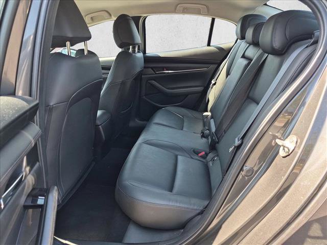 Used 2019 MAZDA MAZDA3 Sedan w/ Preferred Package FWD image 18