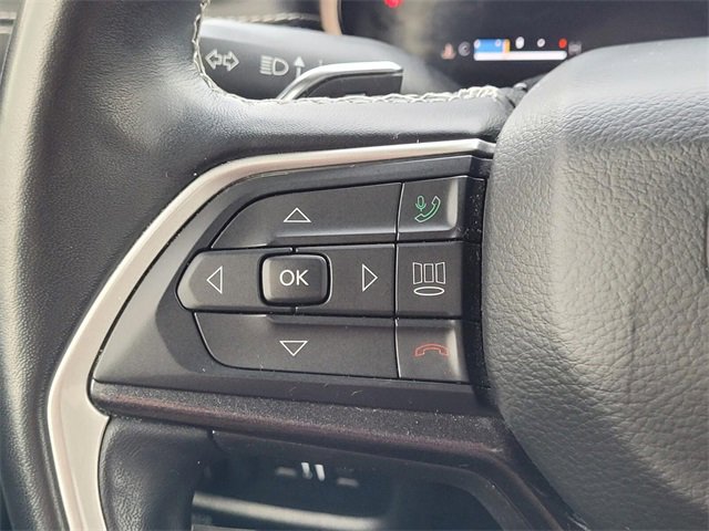 Used 2021 Jeep Grand Cherokee L Laredo w/ Luxury Tech Group I image 27