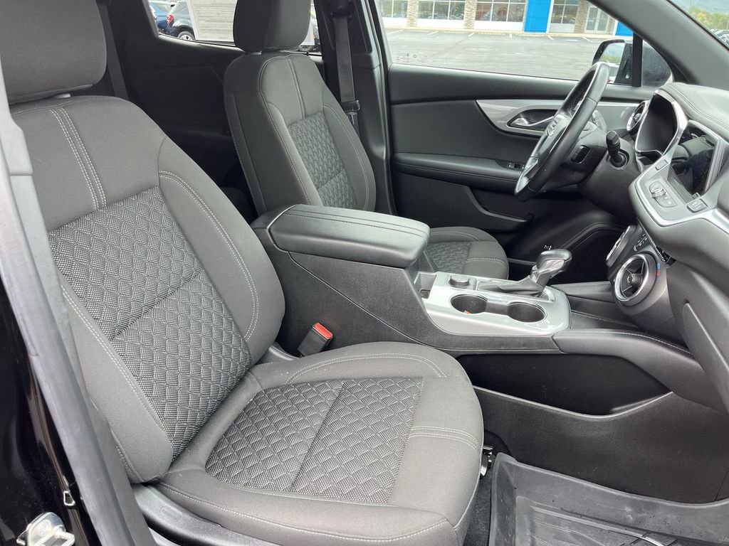 Used 2019 Chevrolet Blazer LT image 26