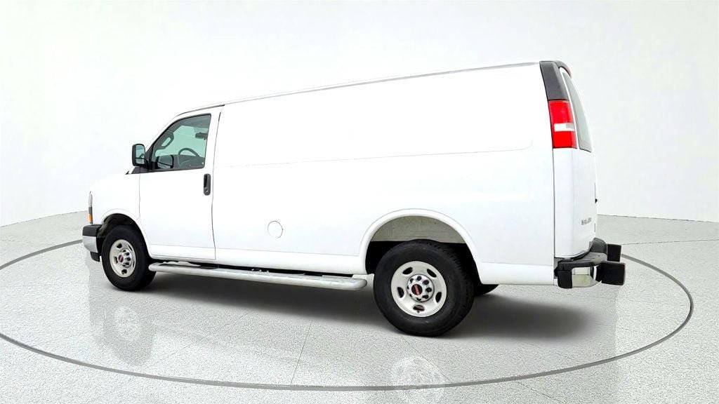 Used 2025 GMC Savana 2500 w/ Driver Convenience Package RWD image 7
