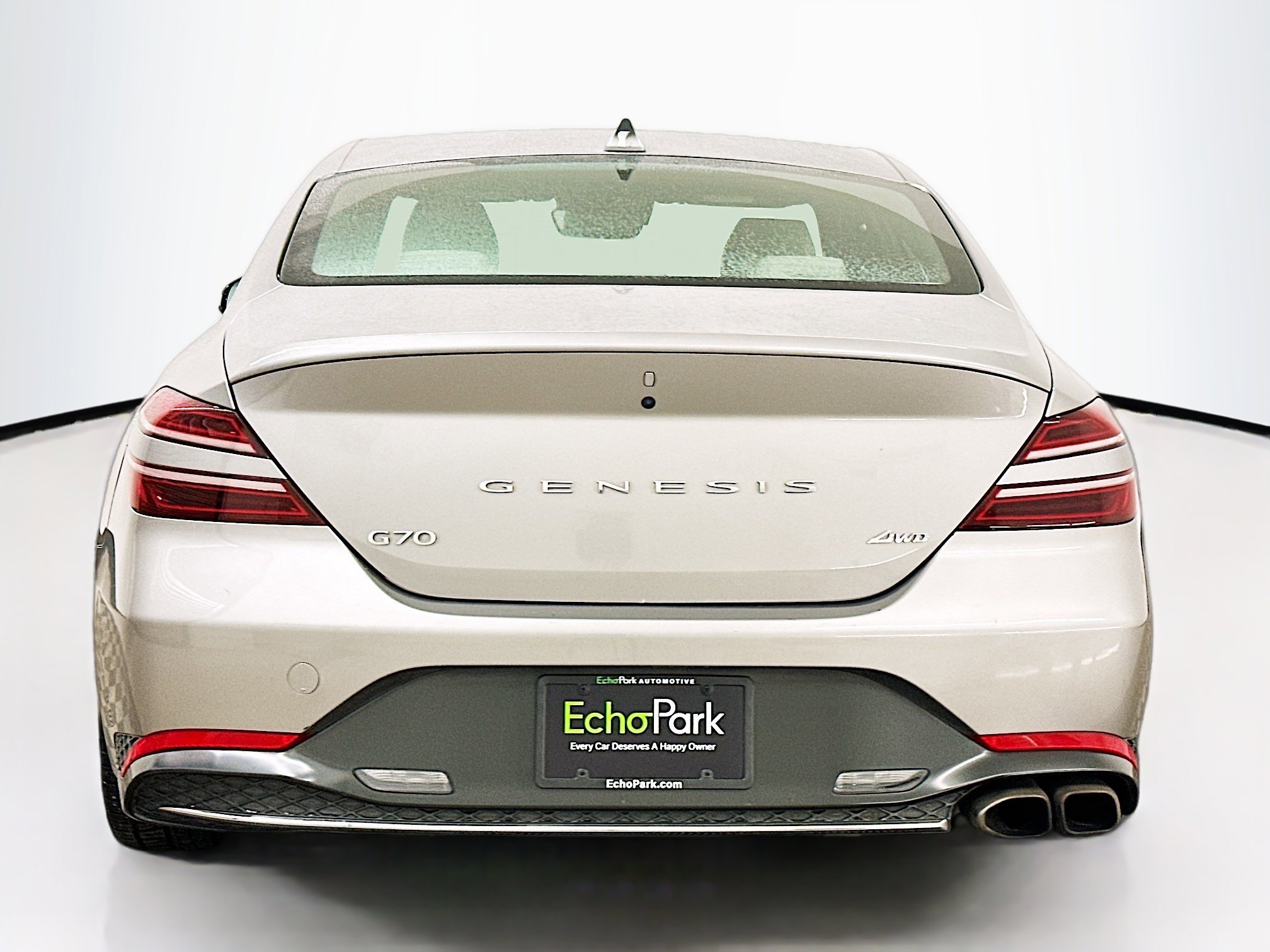 Used 2023 Genesis G70 2.0T AWD/4WD image 7