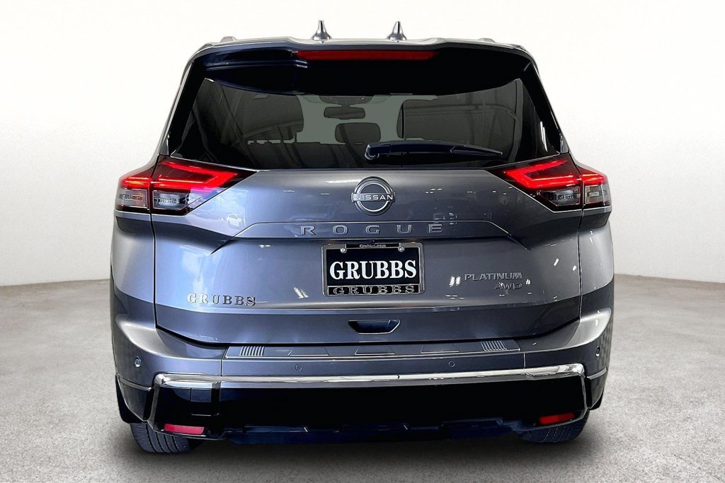 Used 2026 Nissan Rogue Platinum w/ Tech Package AWD/4WD image 5